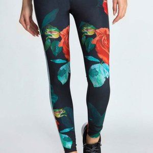 Noli Yoga Rose Leggings